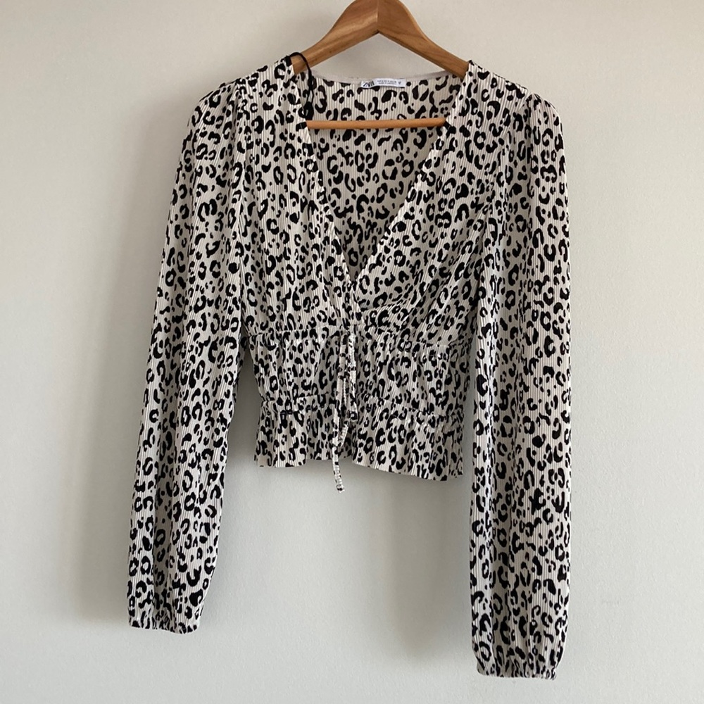 Zara Leopard V-Neck Print Top- Size Small
